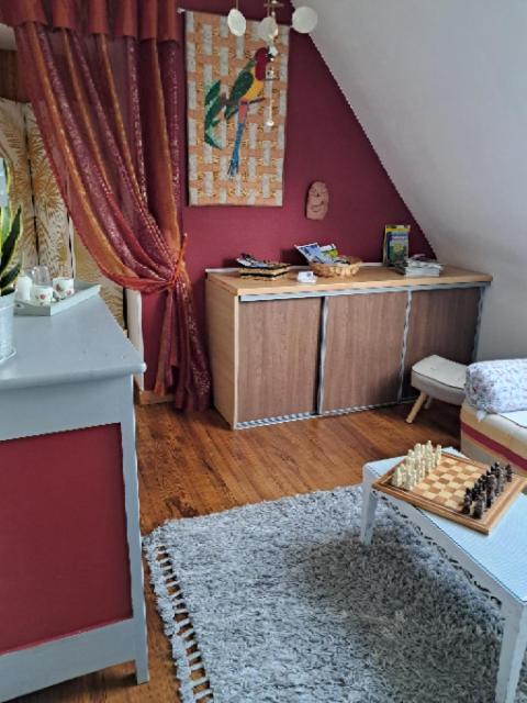 Bed and Breakfast Aux Volets Bleus Sibiril Exterior foto